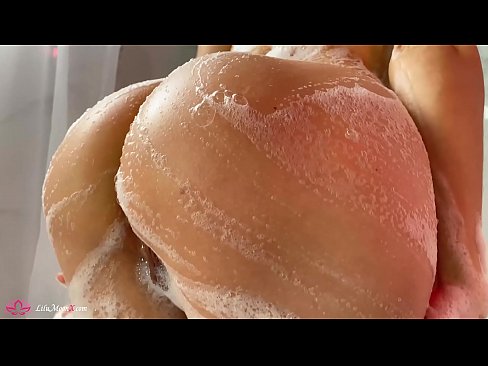 ❤️ Brineta masturbira macu vibratorom do intenzivnog orgazma pod tušem Samo porno u pornografiji hr.villagesexvideos.ru ❌️
